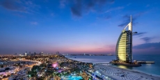 thumb-BurjAl-Arab_sumertur.jpeg